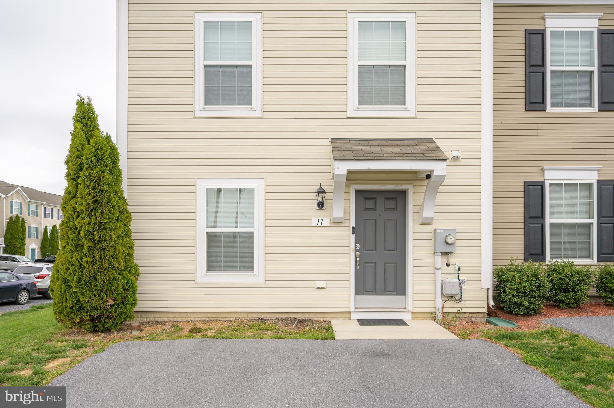 MANOR PARK - Residential