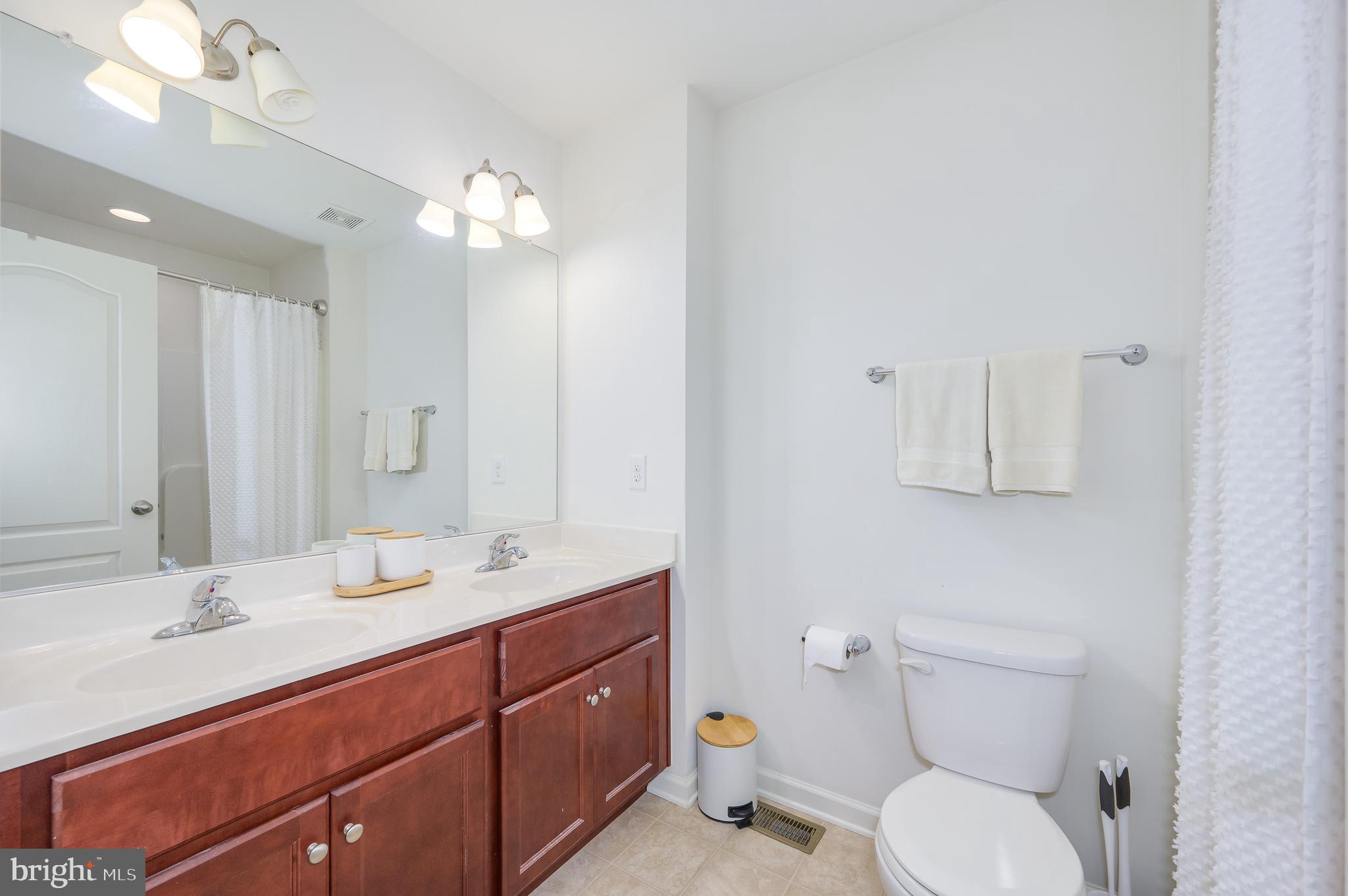 MANOR PARK - Residential