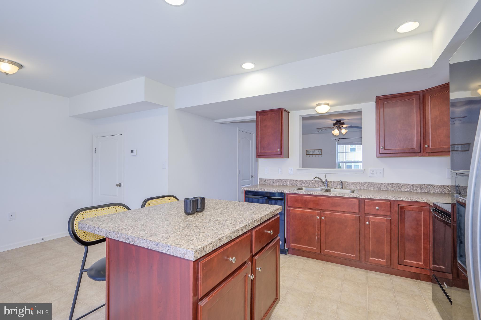 MANOR PARK - Residential