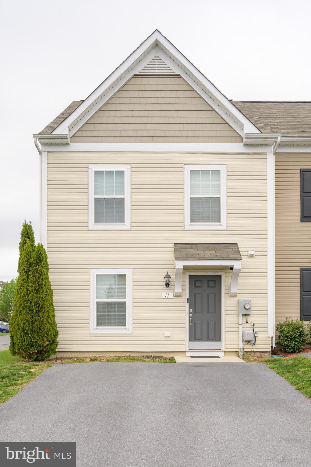 MANOR PARK - Residential