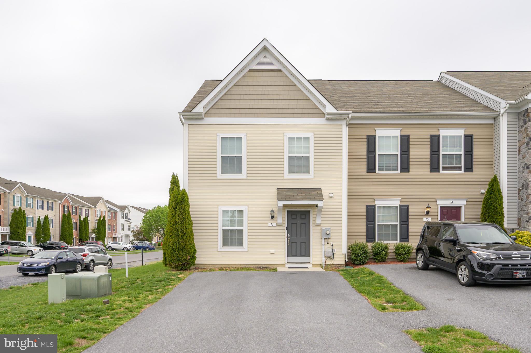 MANOR PARK - Residential