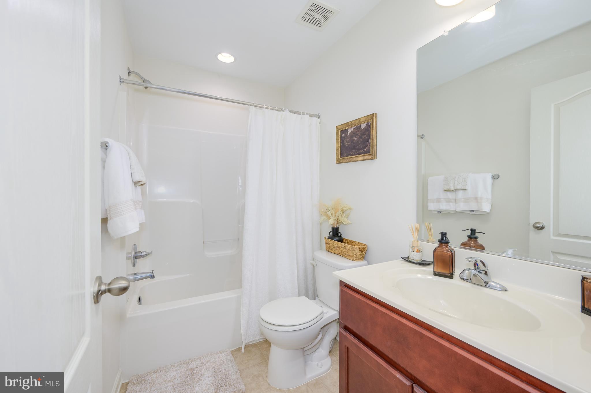 MANOR PARK - Residential