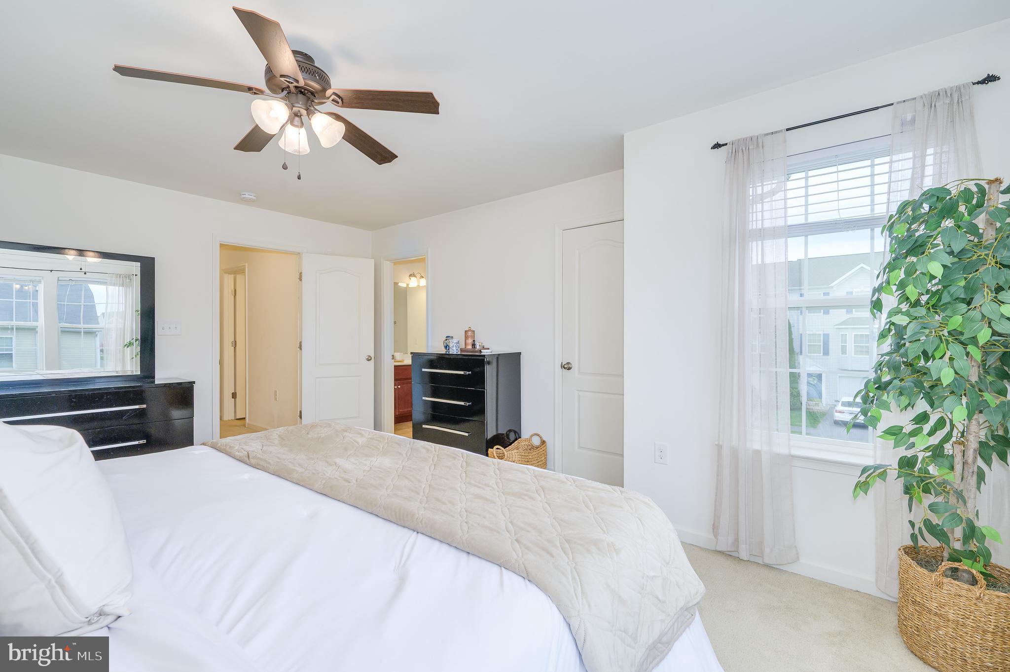 MANOR PARK - Residential