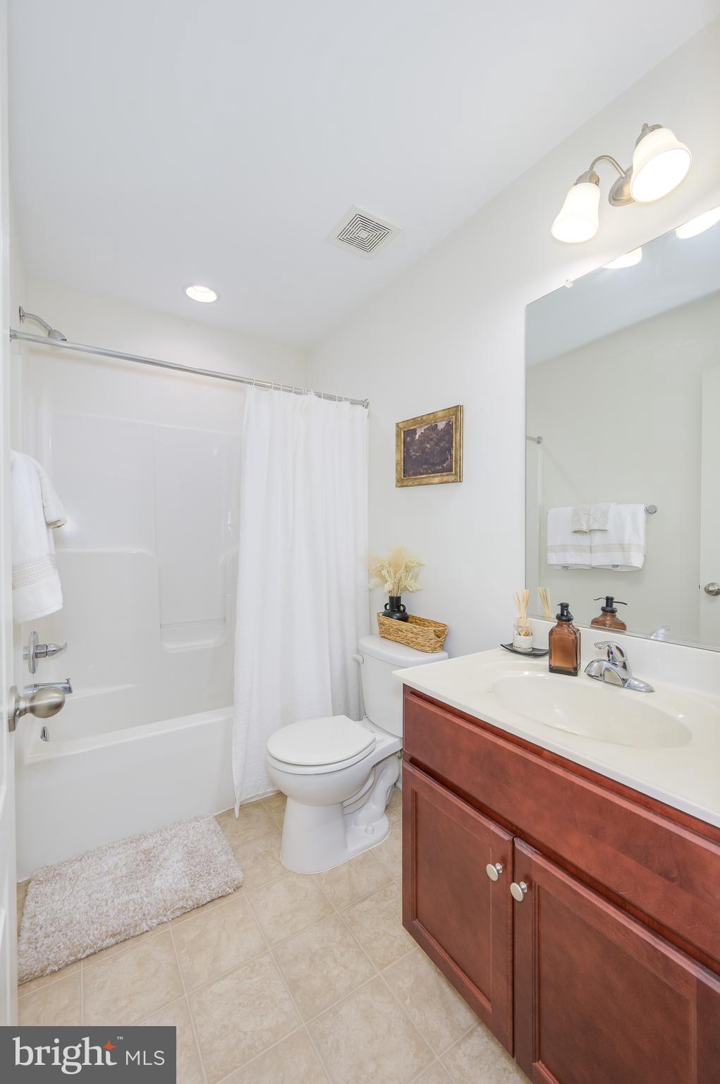 MANOR PARK - Residential