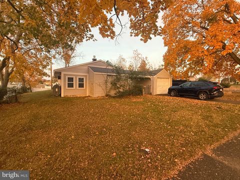 101 IDLEWILD ROAD LEVITTOWN PA 19057