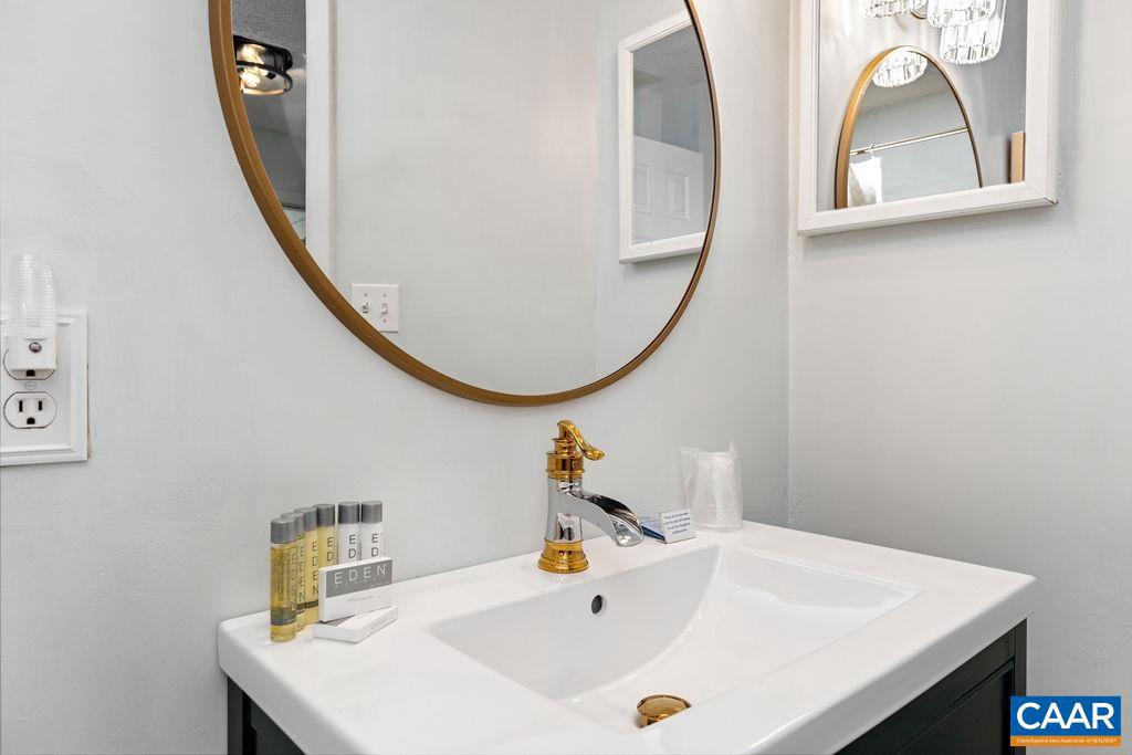 WINTERGREEN RESORT - Residential