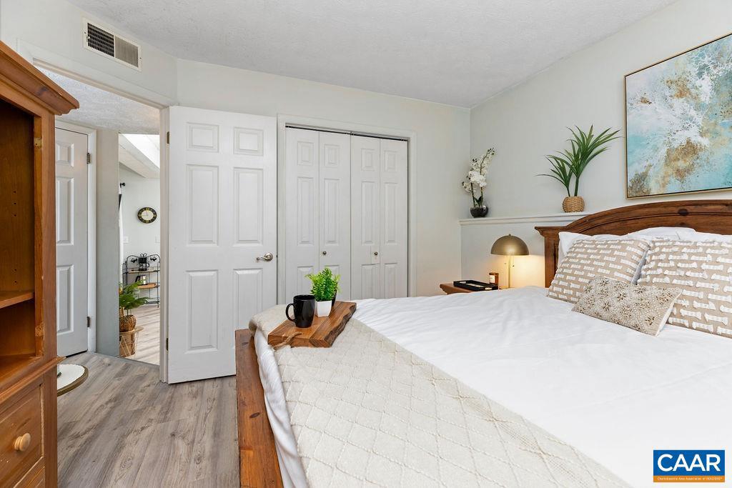 WINTERGREEN RESORT - Residential