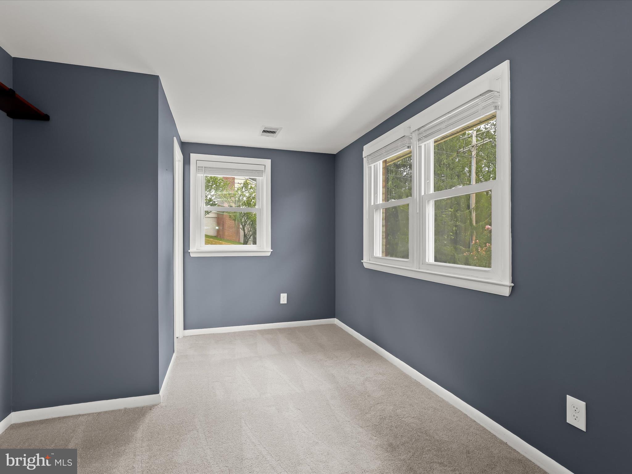 WORTHINGTON - Residential