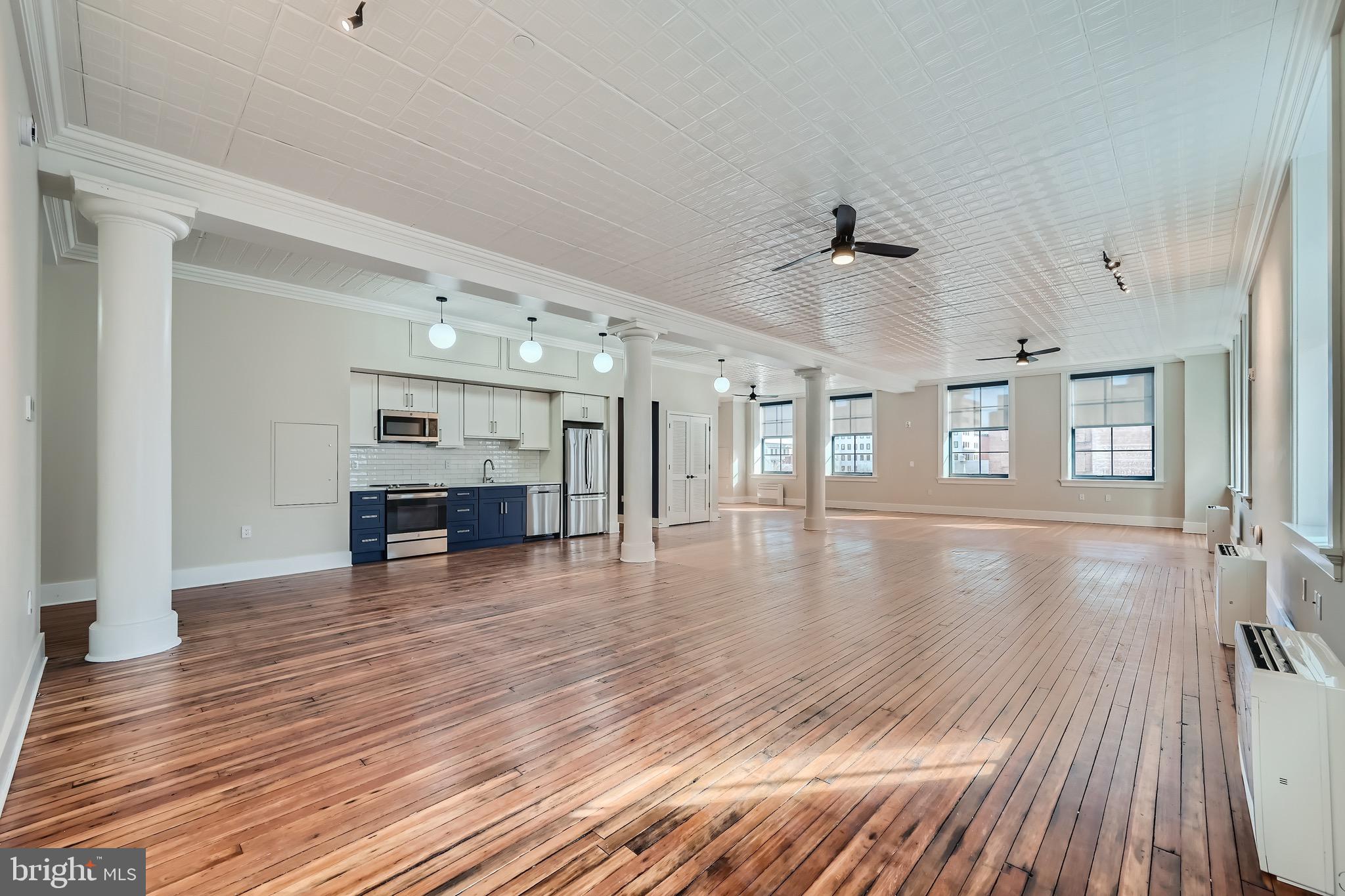 BROMO ARTS DISTRICT - Residential Lease