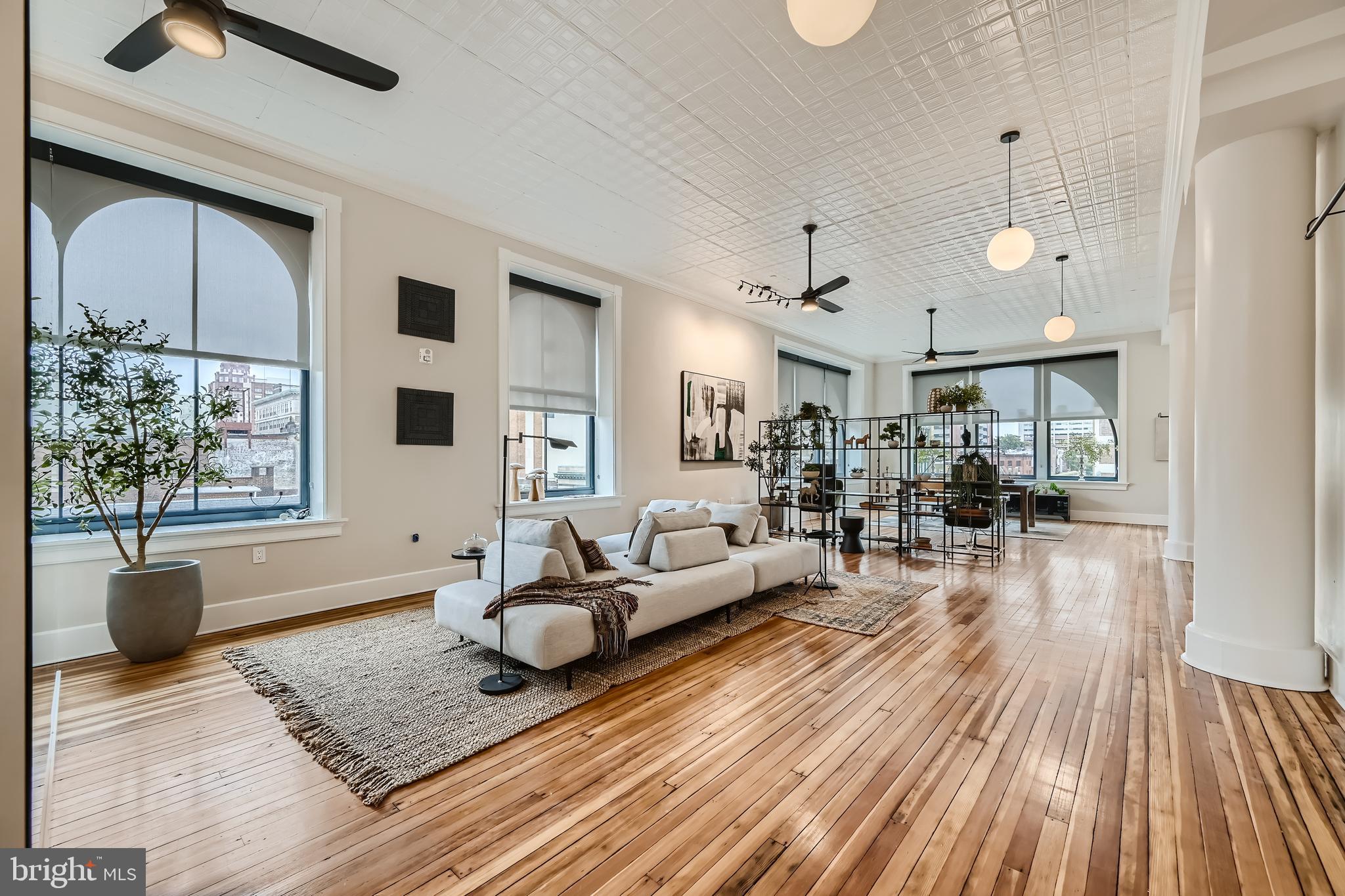 BROMO ARTS DISTRICT - Residential Lease