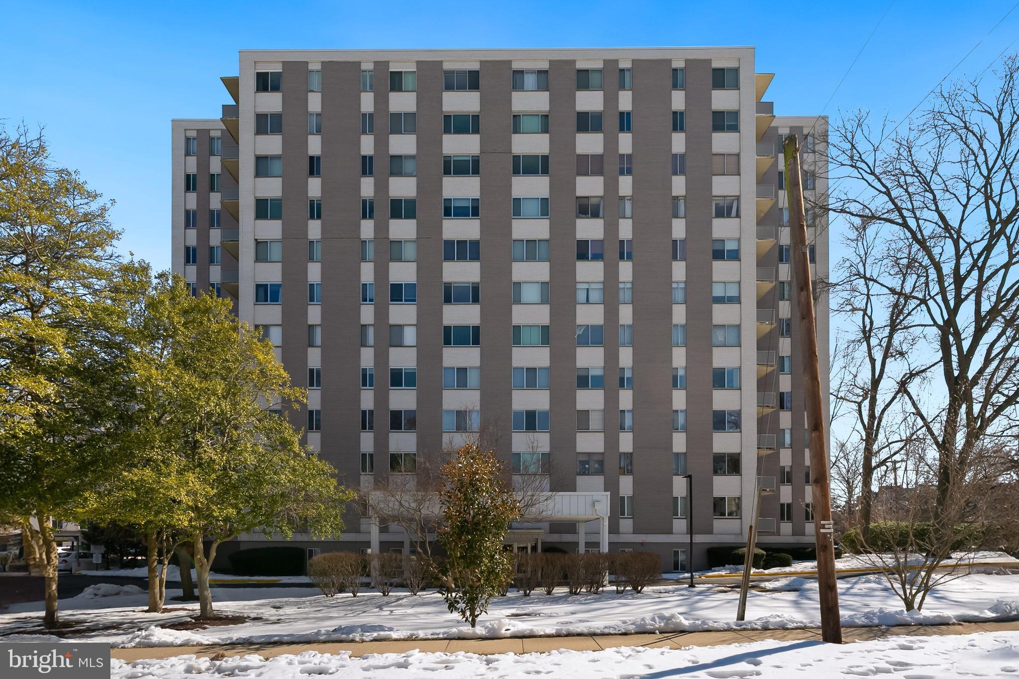 WHITEHALL - Residential