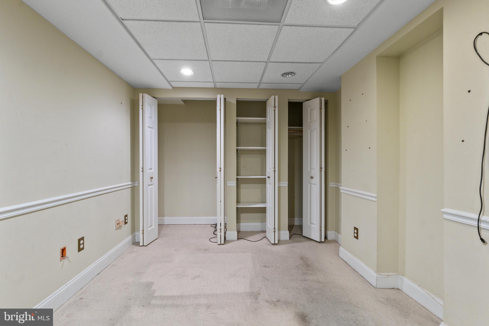 MOUNT VERNON - Commercial Sale