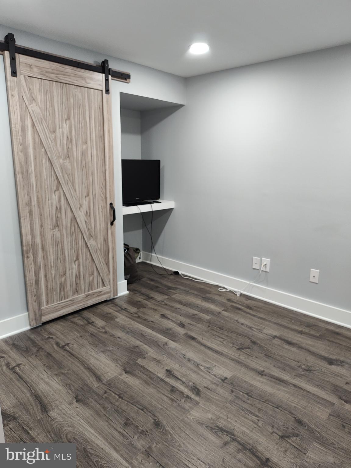 STAFFORD LAKES VILLAGE - Residential