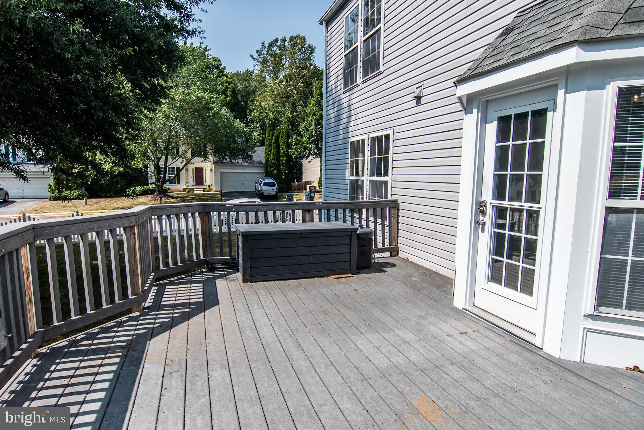 STAFFORD LAKES VILLAGE - Residential