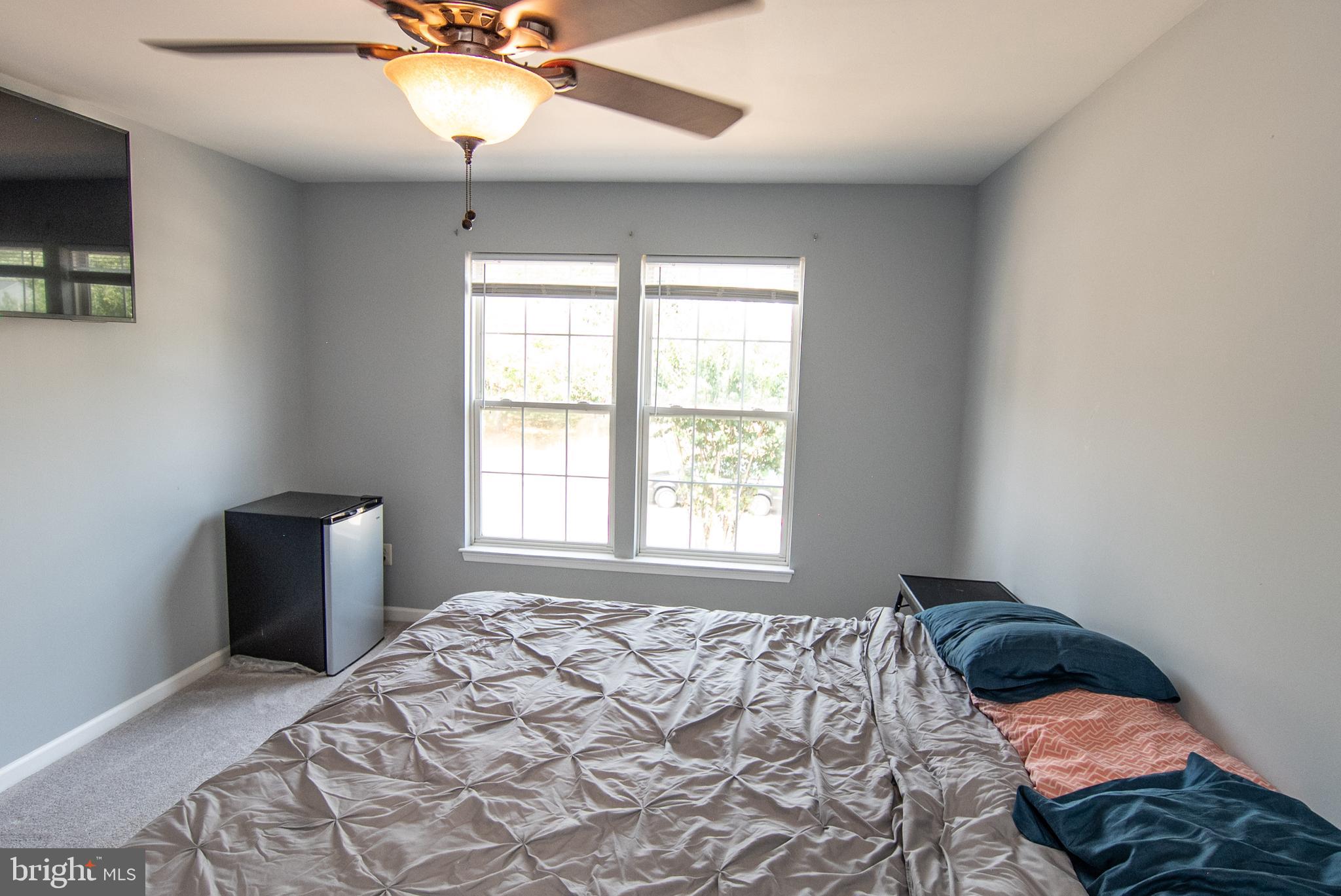 STAFFORD LAKES VILLAGE - Residential