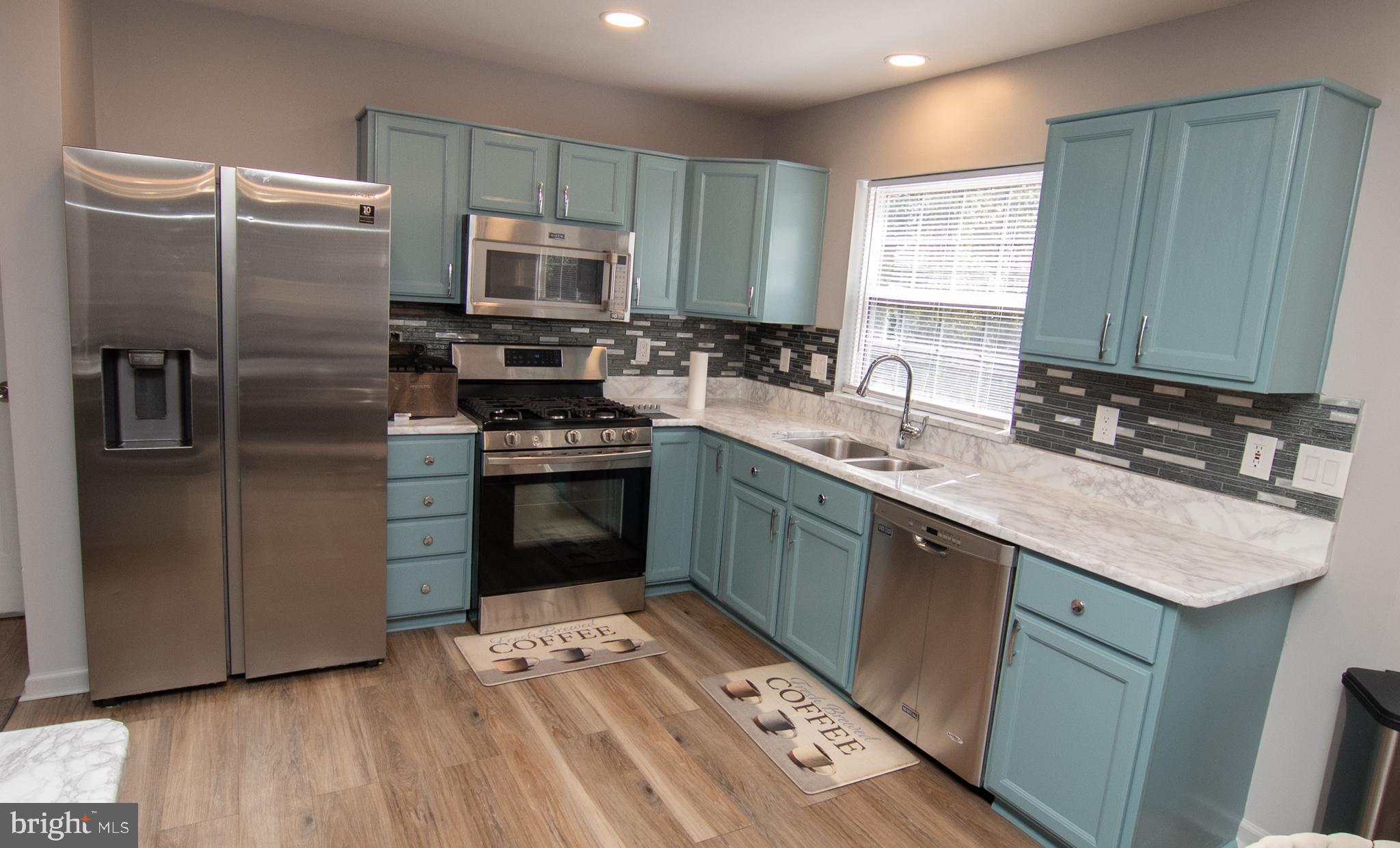 STAFFORD LAKES VILLAGE - Residential