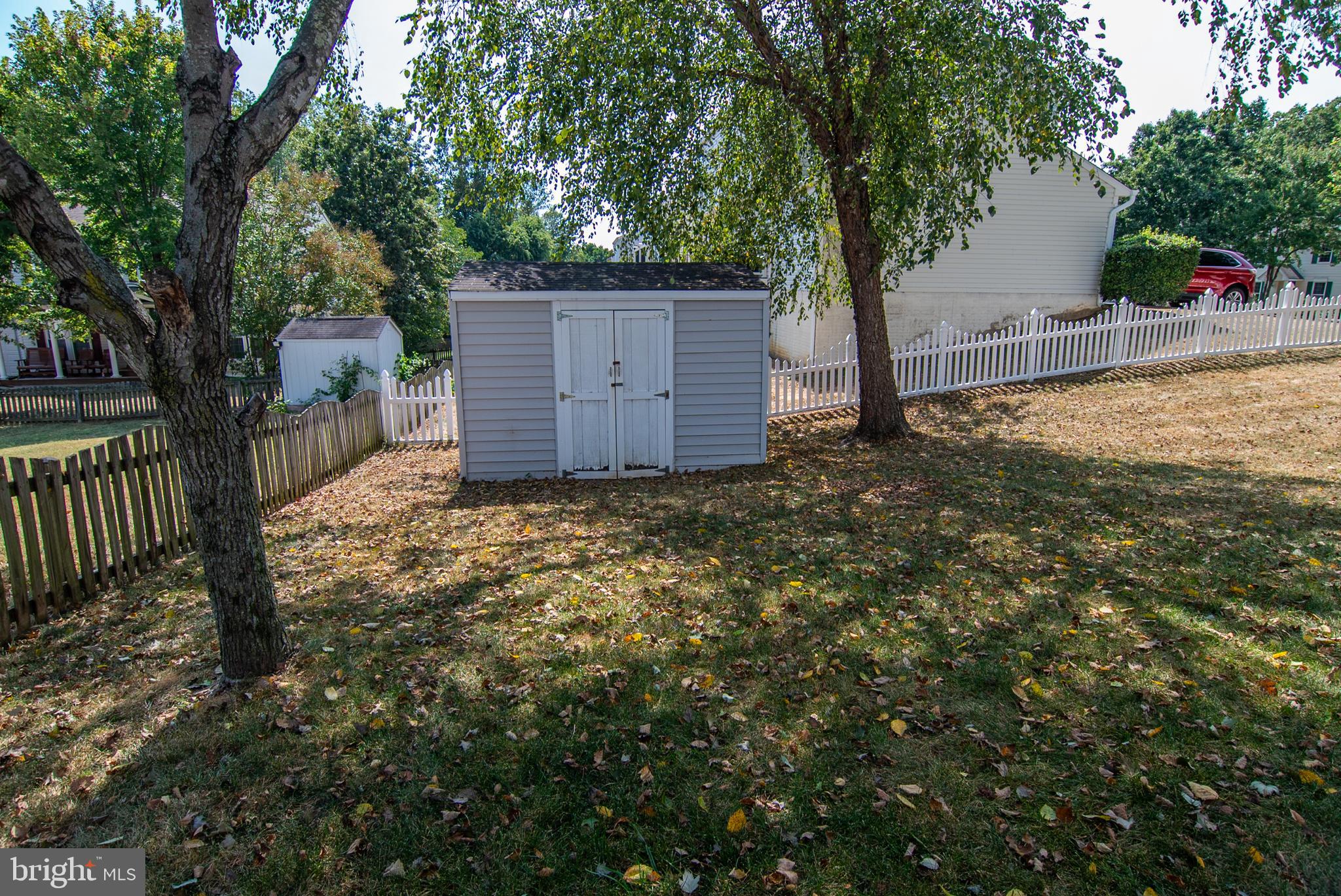 STAFFORD LAKES VILLAGE - Residential