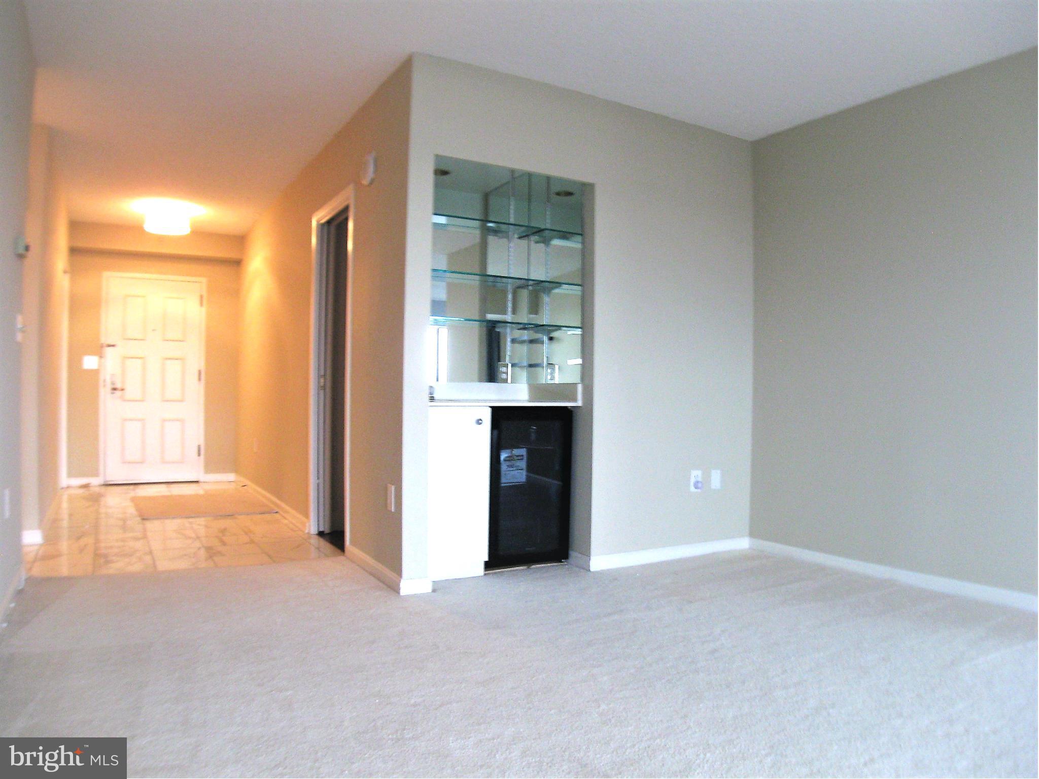 CRYSTAL GATEWAY - Residential