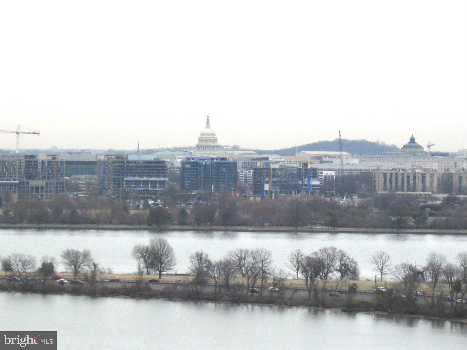 CRYSTAL GATEWAY - Residential