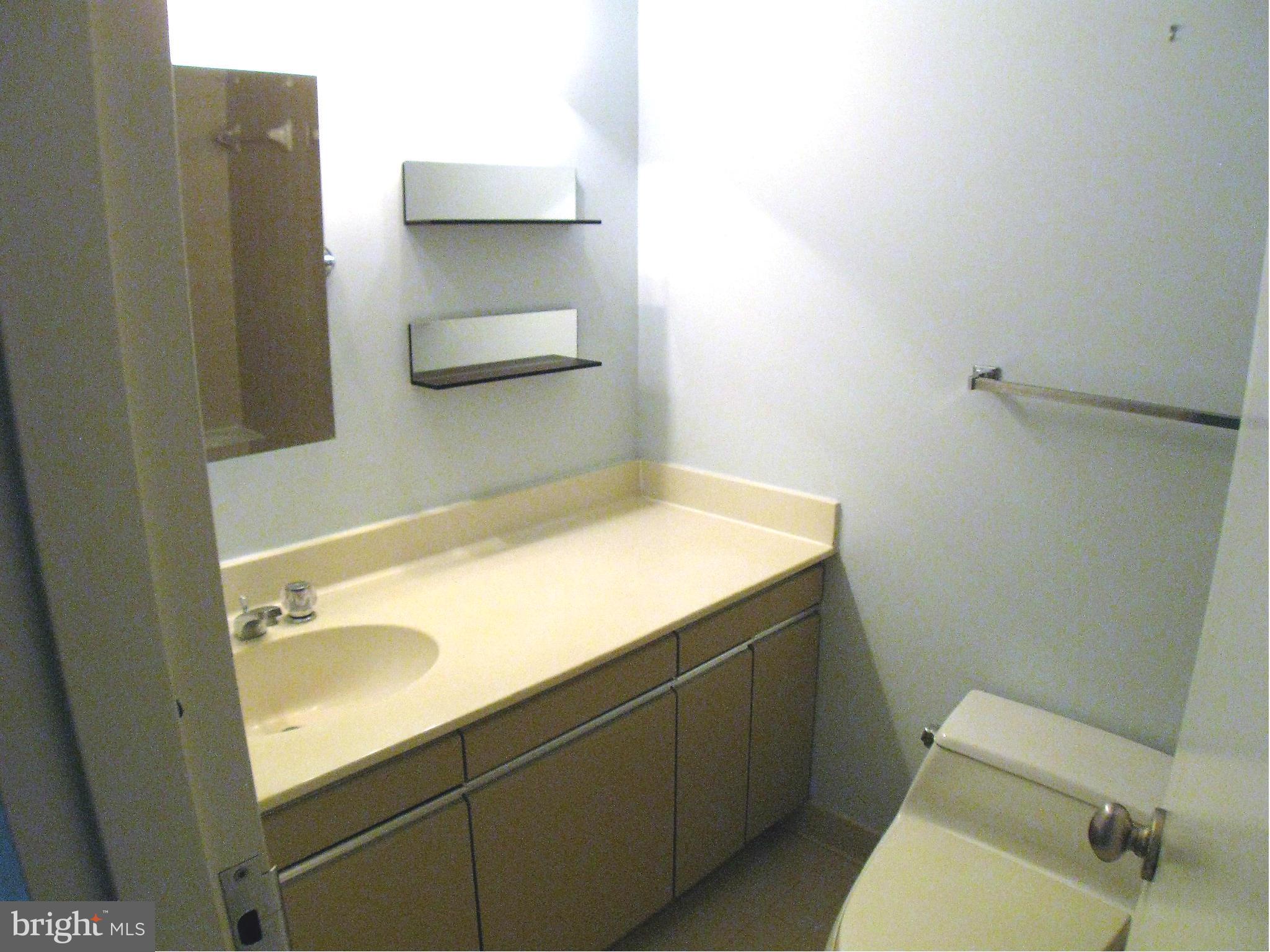 CRYSTAL GATEWAY - Residential