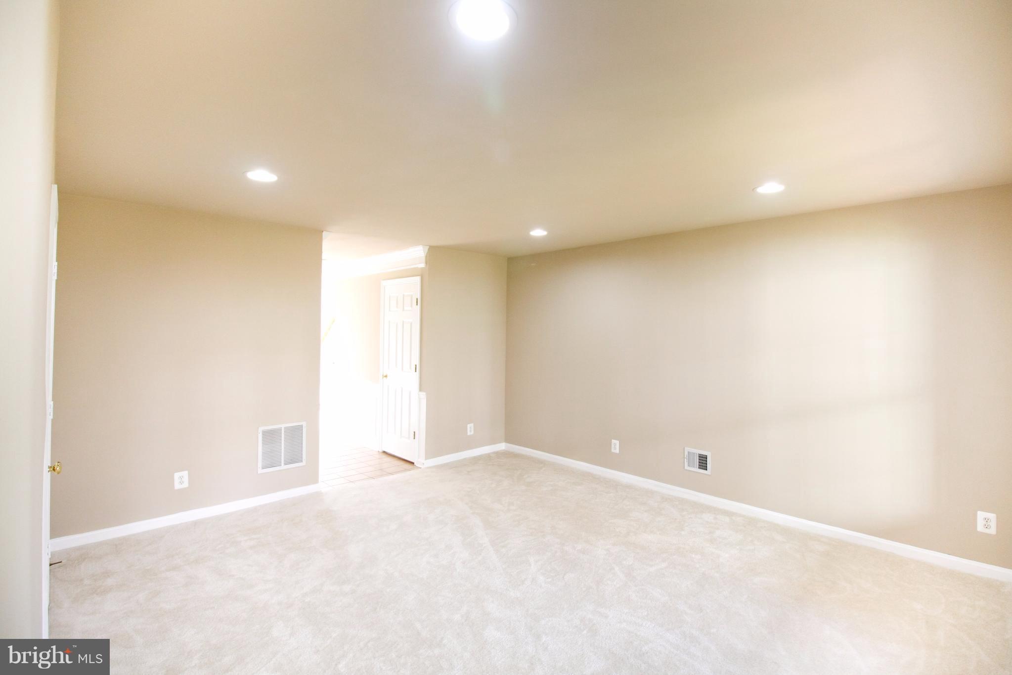 FAIRCREST - Residential