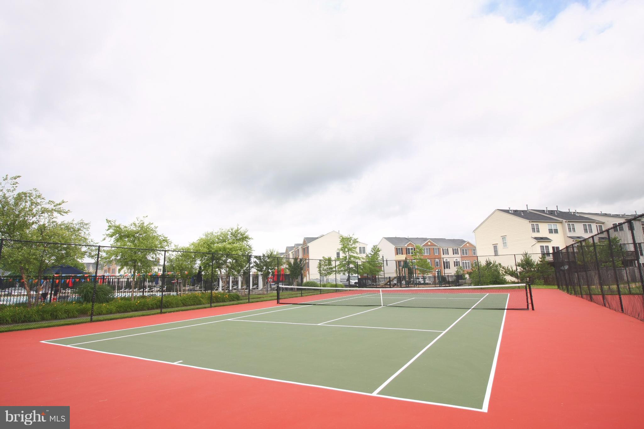 FAIRCREST - Residential