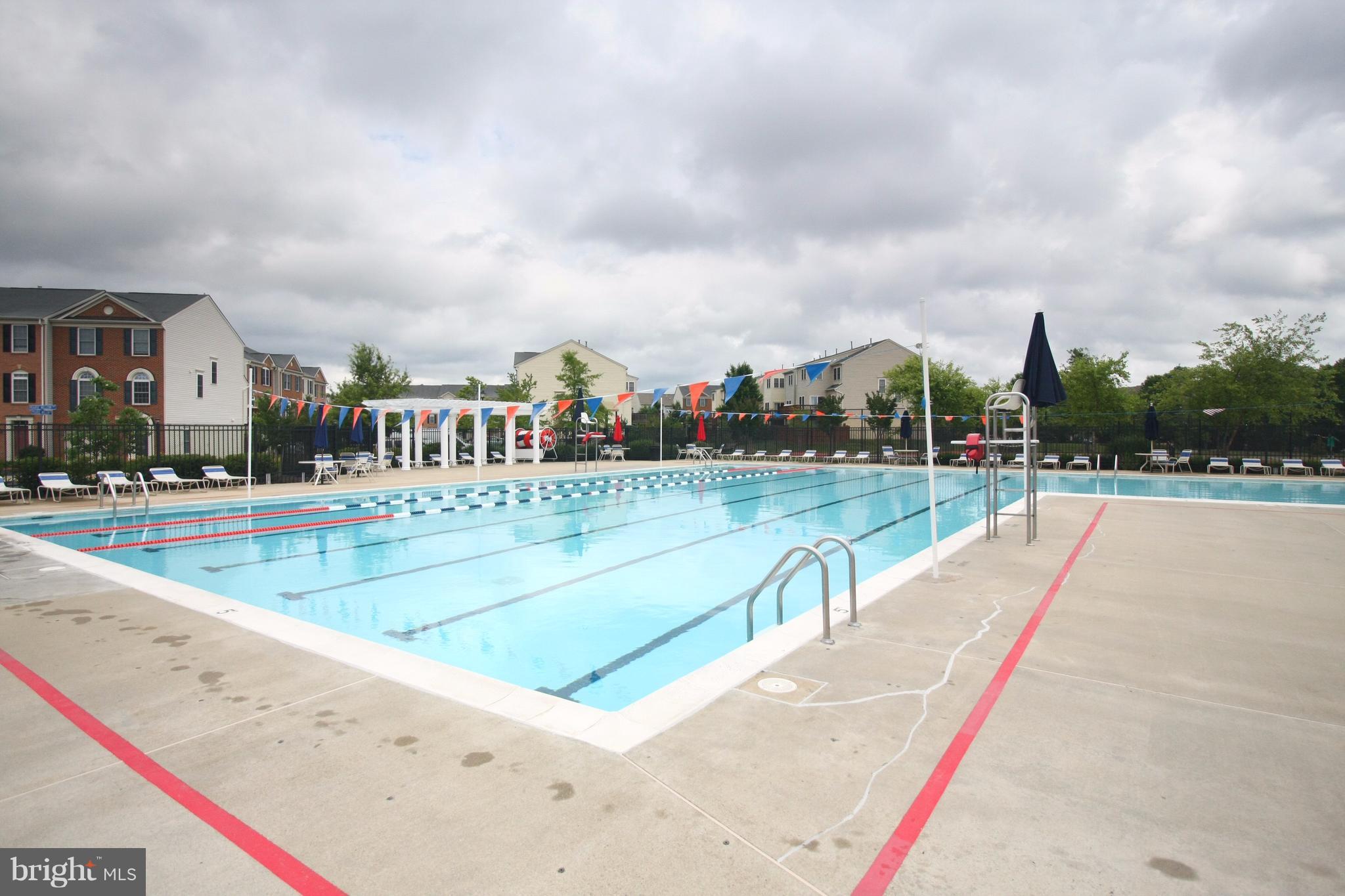 FAIRCREST - Residential