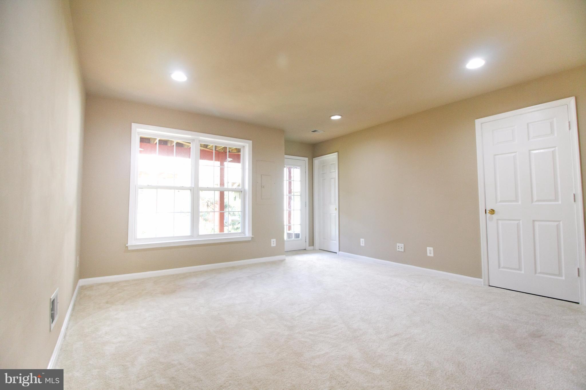 FAIRCREST - Residential