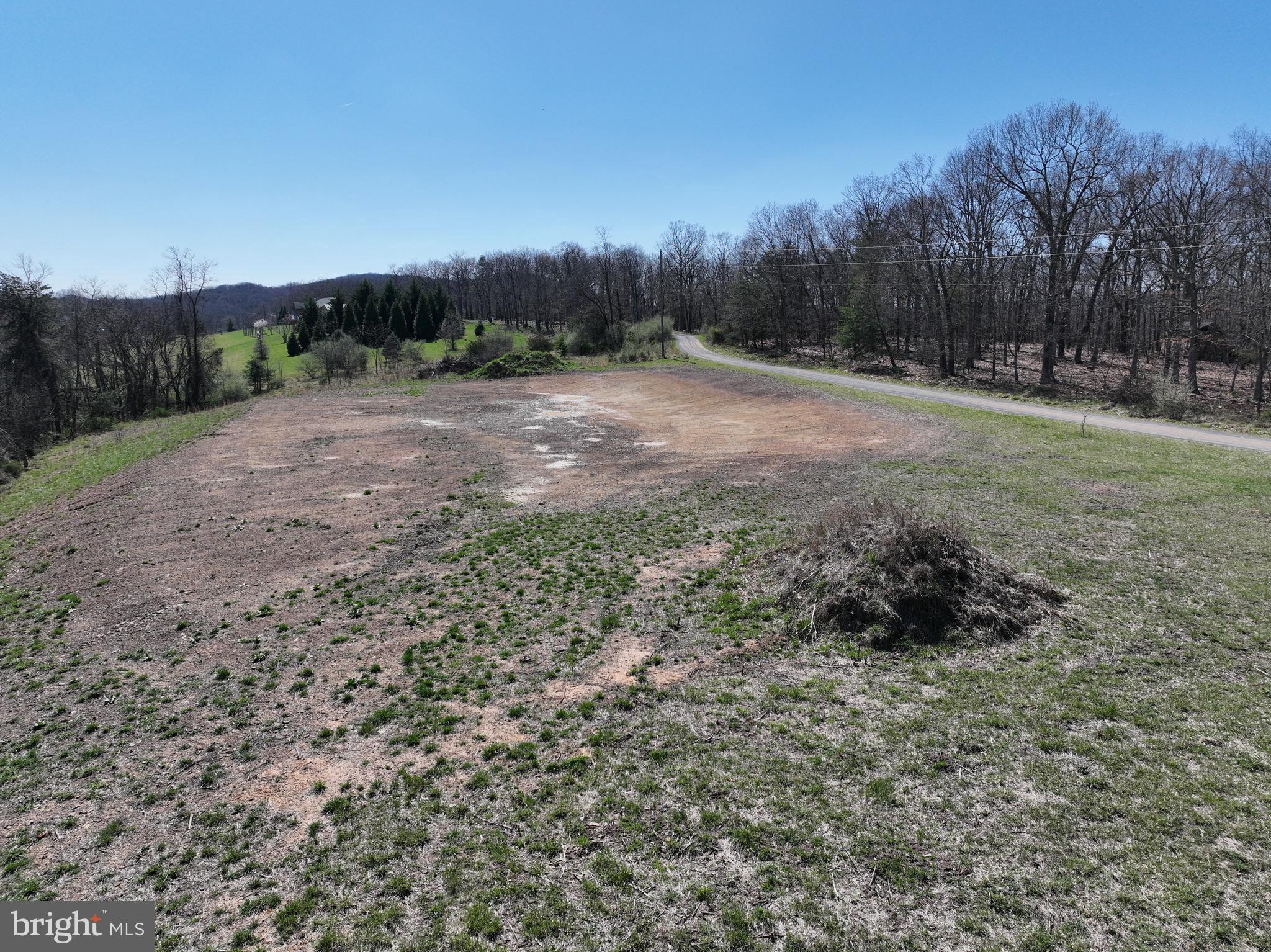 PATTERSON ESTATES - Land