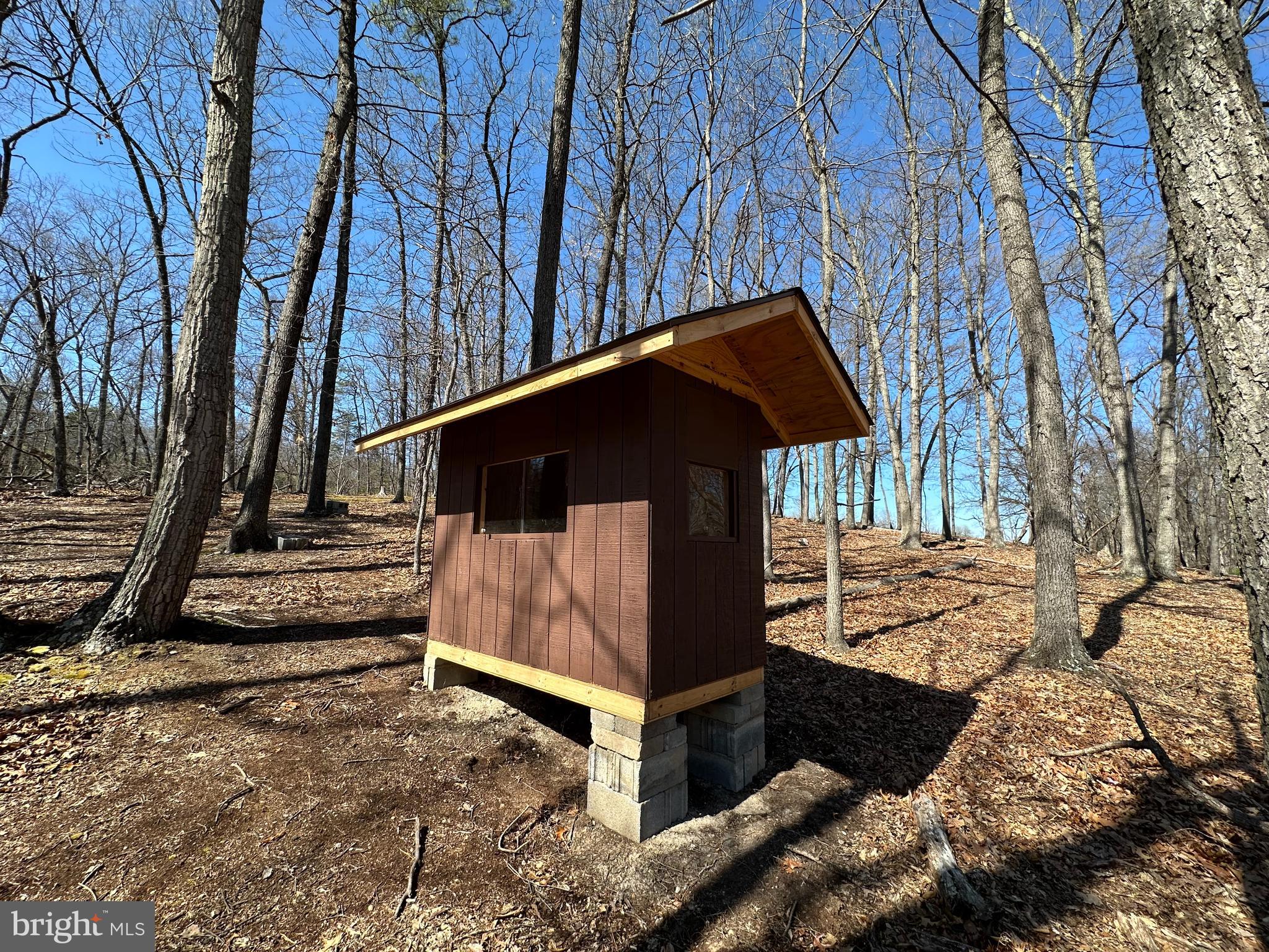 PATTERSON ESTATES - Land