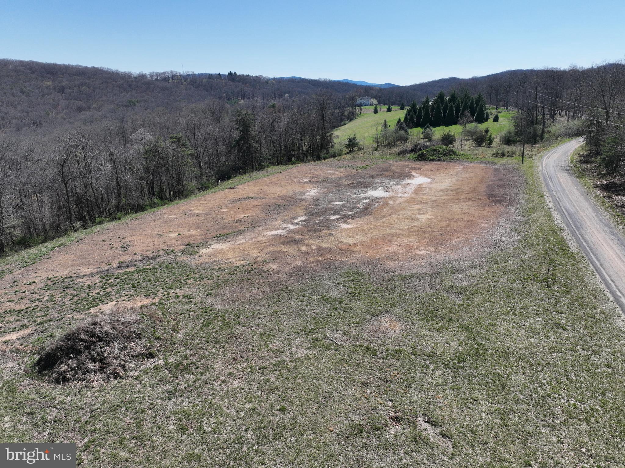 PATTERSON ESTATES - Land