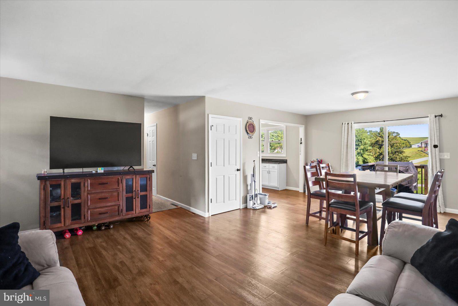 MISTY ACRES - Residential