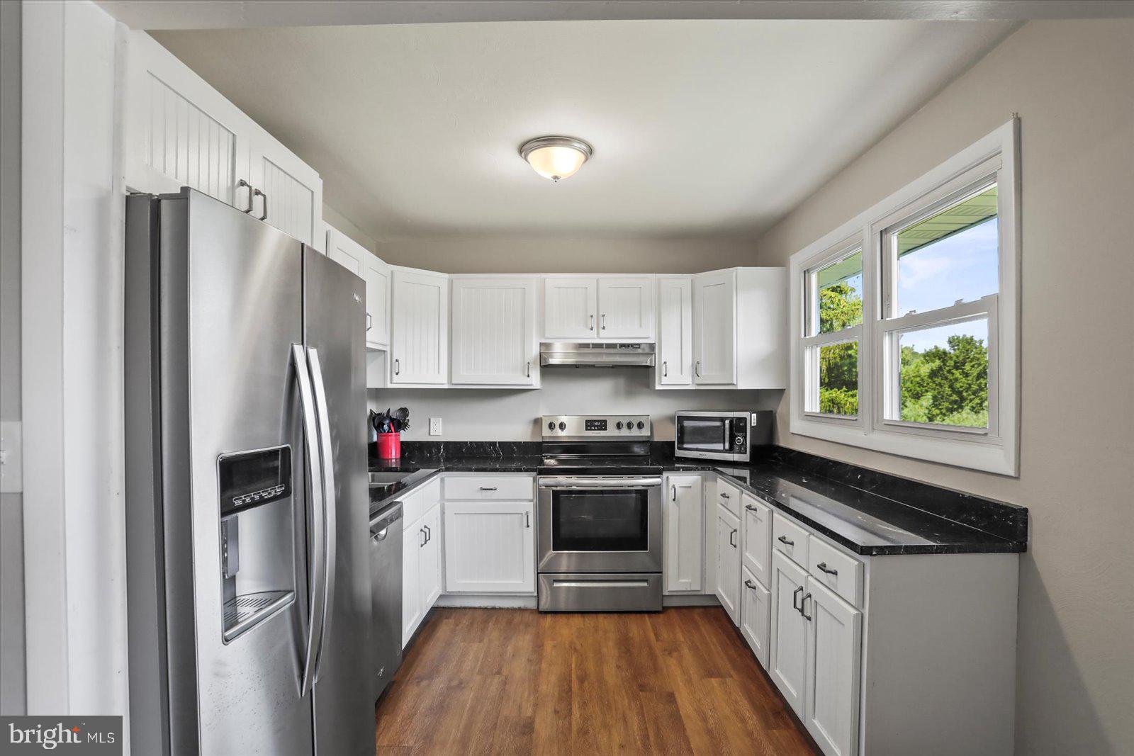 MISTY ACRES - Residential