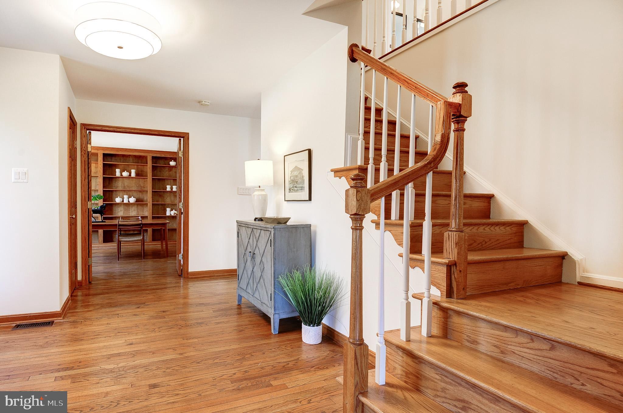 EQUESTRIAN PARK - Residential