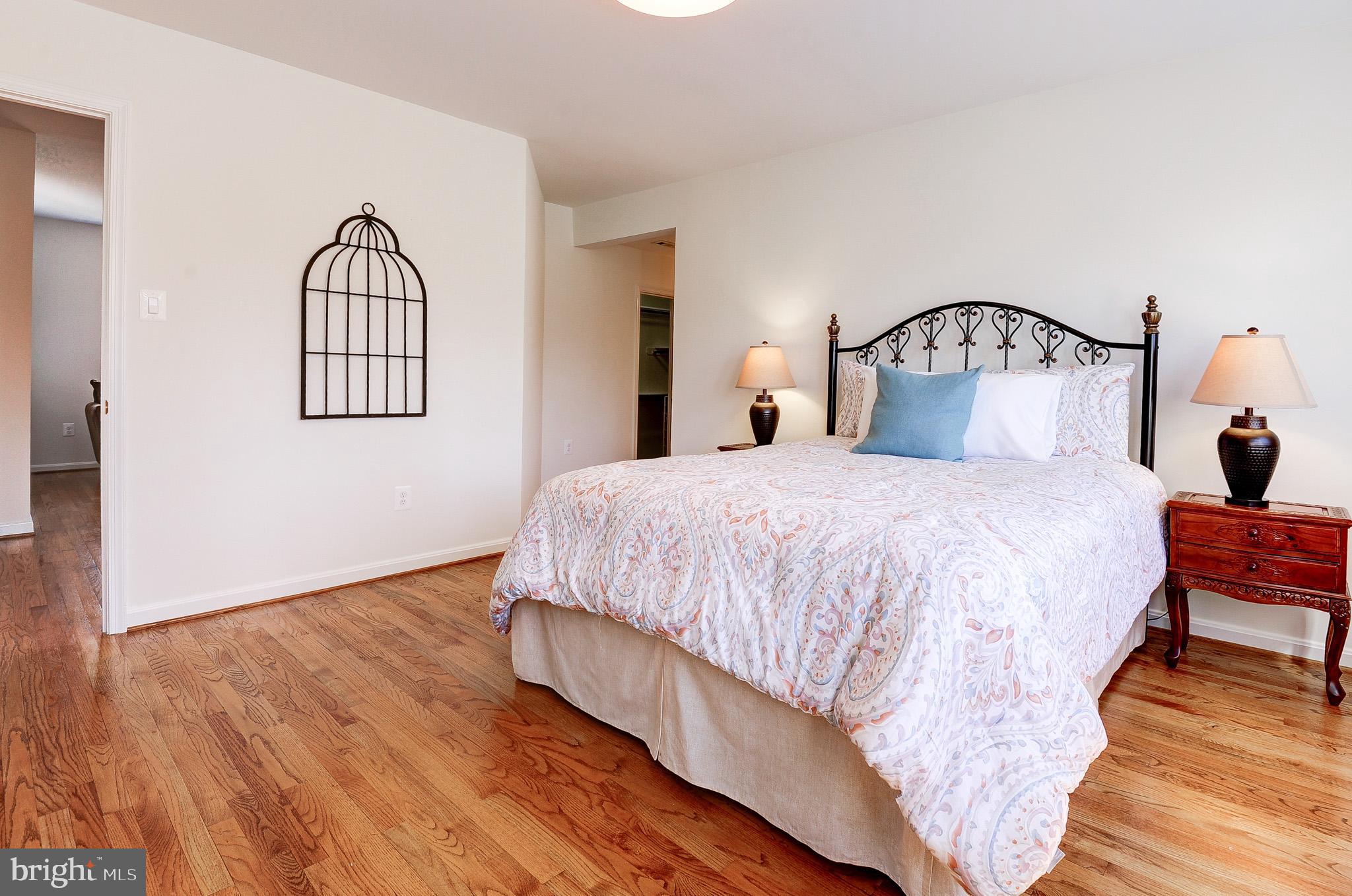 EQUESTRIAN PARK - Residential