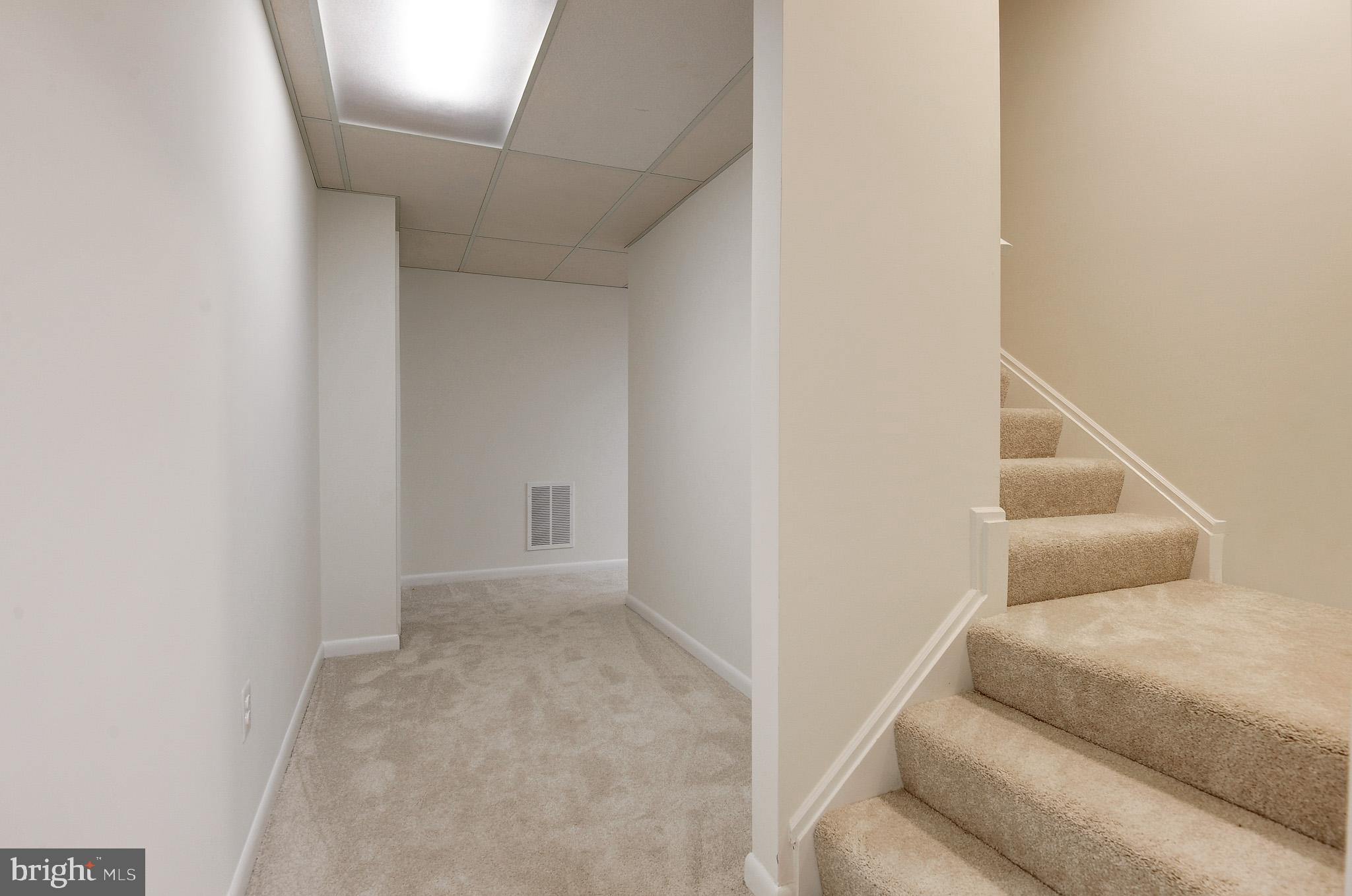 EQUESTRIAN PARK - Residential