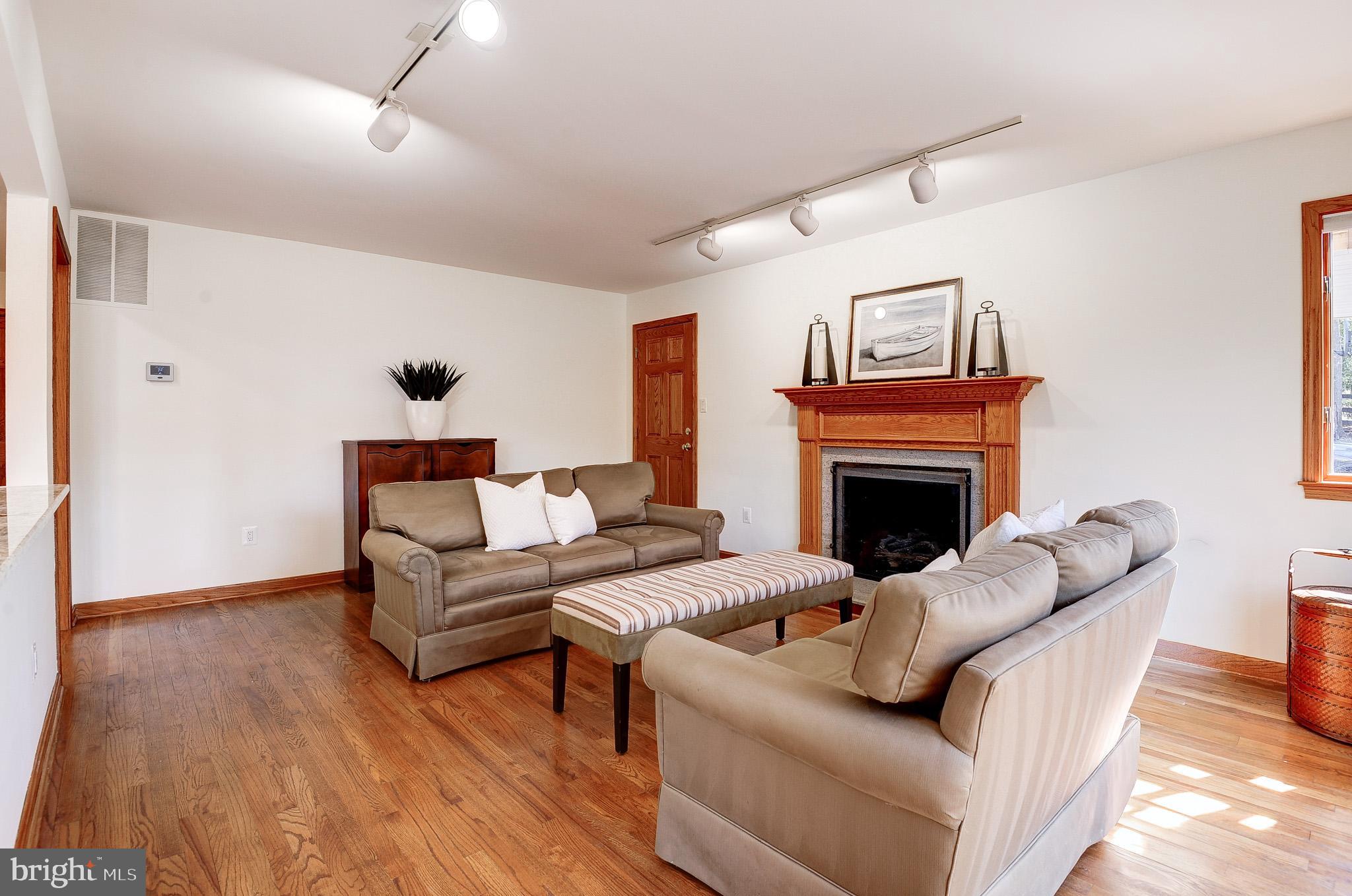 EQUESTRIAN PARK - Residential