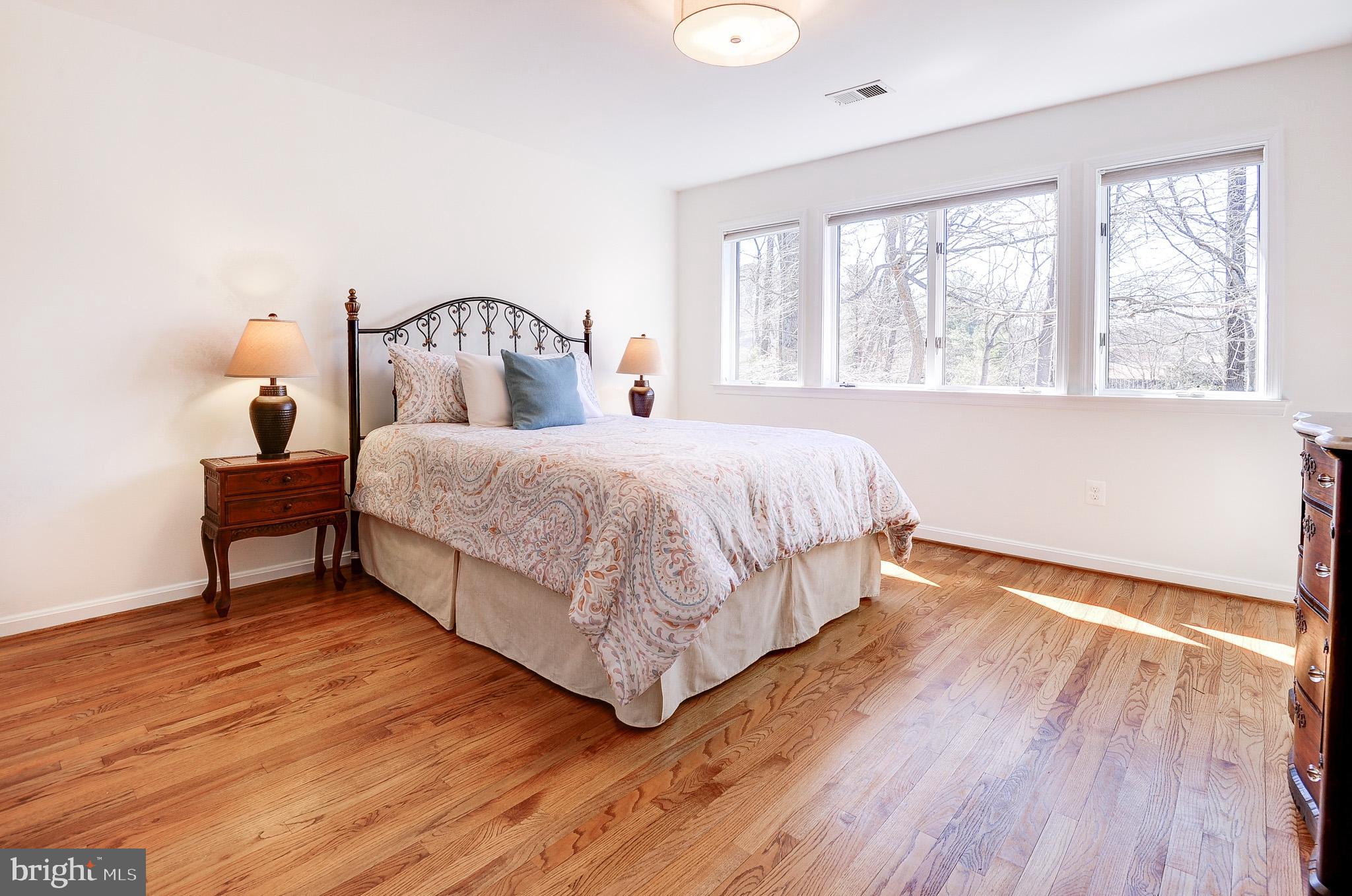 EQUESTRIAN PARK - Residential