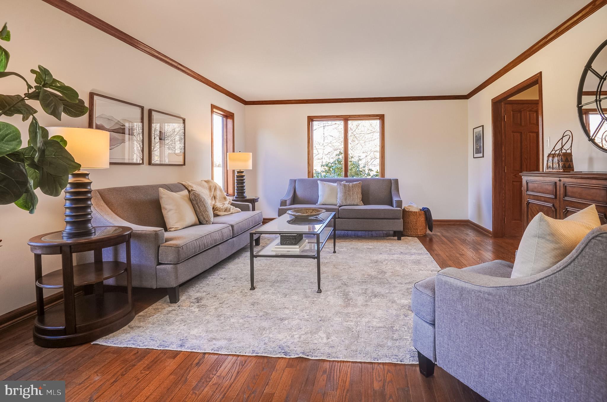 EQUESTRIAN PARK - Residential