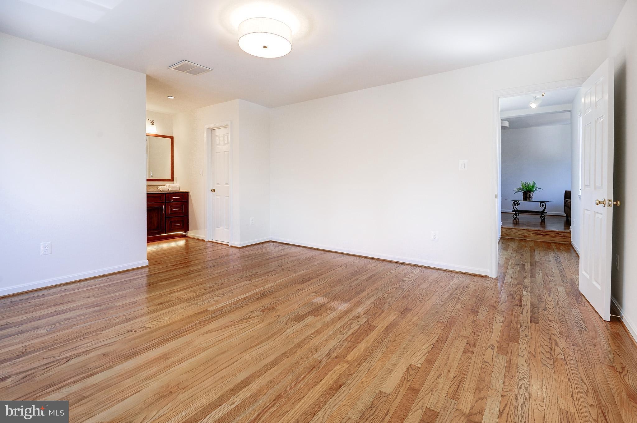 EQUESTRIAN PARK - Residential