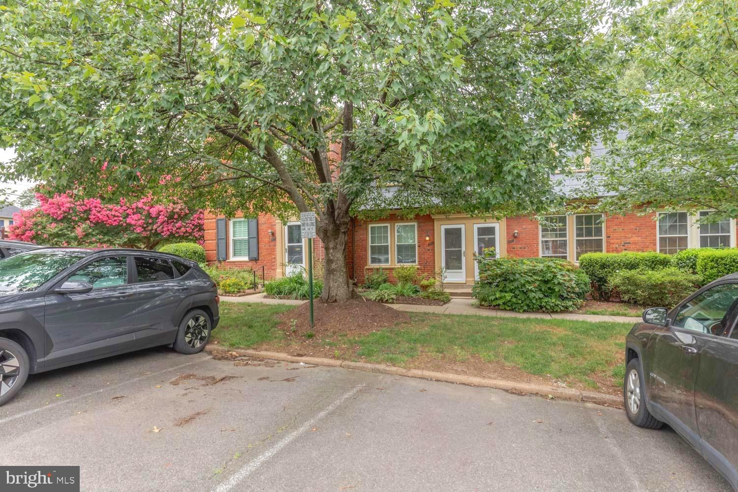 1510 S EDGEWOOD STREET 552