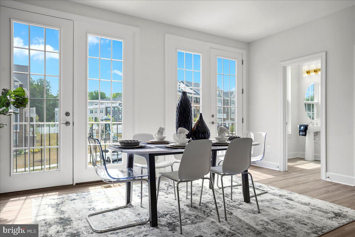 MARLBORO RIDGE - Residential