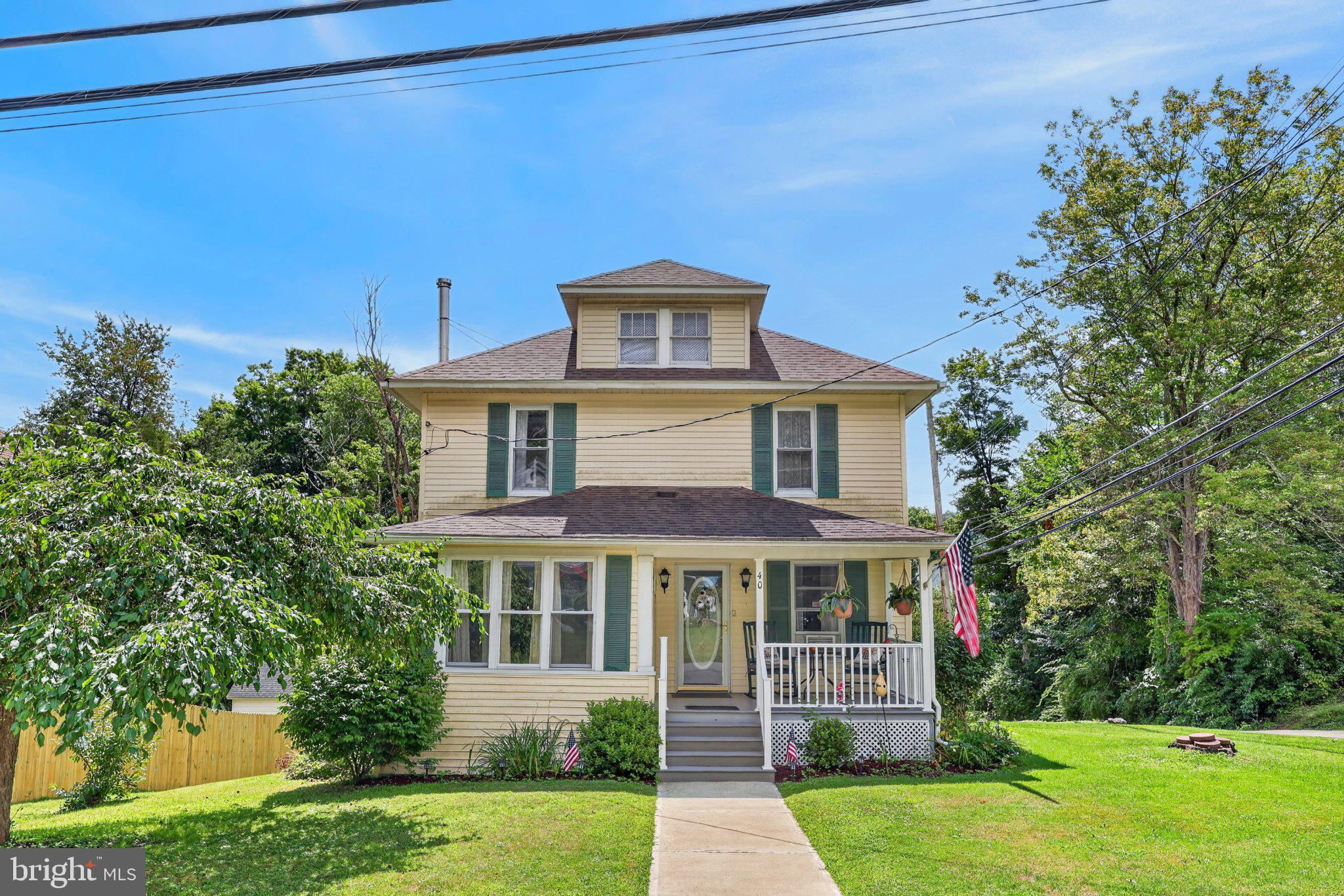40 OAK STREET