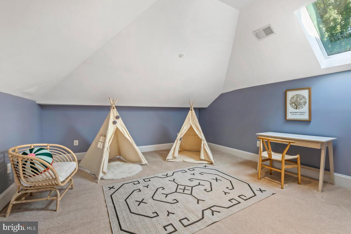 WILLERBURN ACRES - Residential