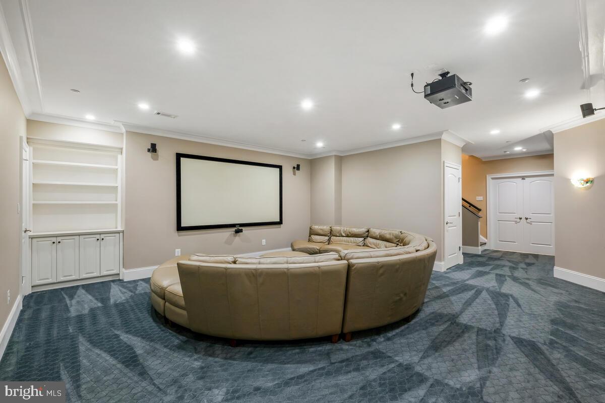 WILLERBURN ACRES - Residential