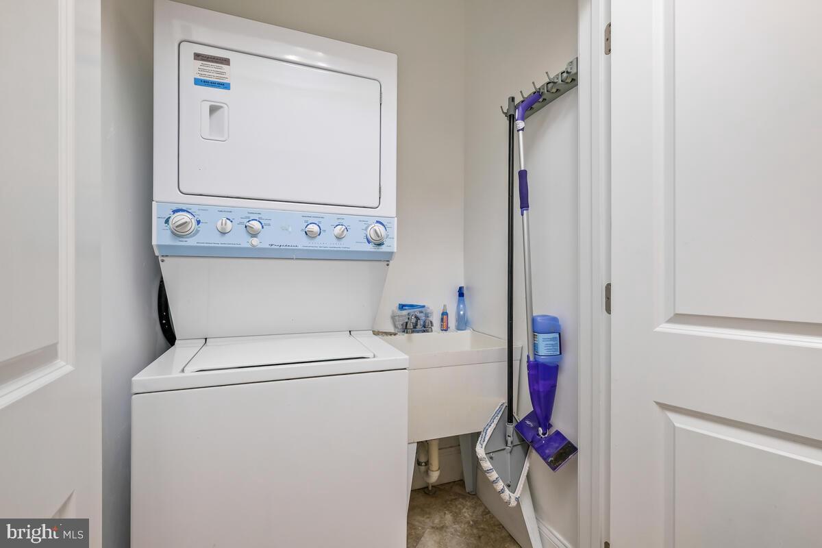 WILLERBURN ACRES - Residential