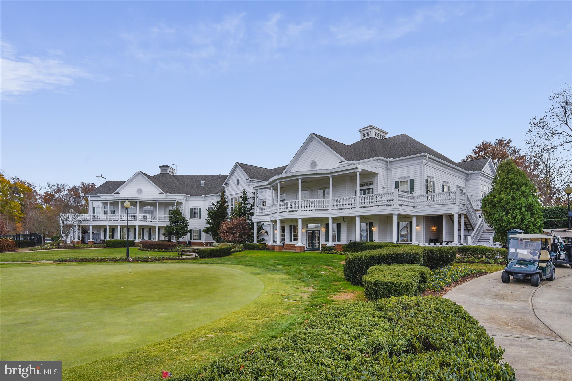 HERITAGE HUNT - Residential Lease