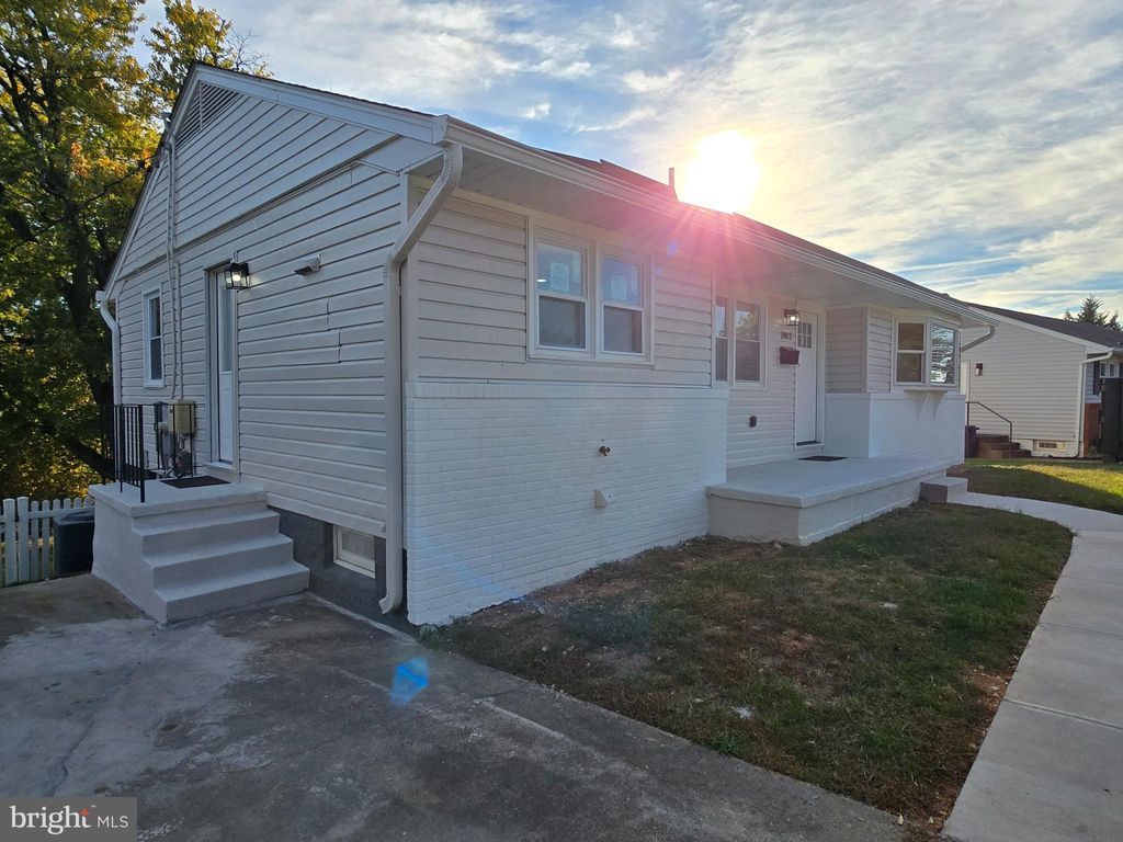 Photo of 1803 Palo Circle, HALETHORPE, MD 21227 (MLS # MDBC2144412)