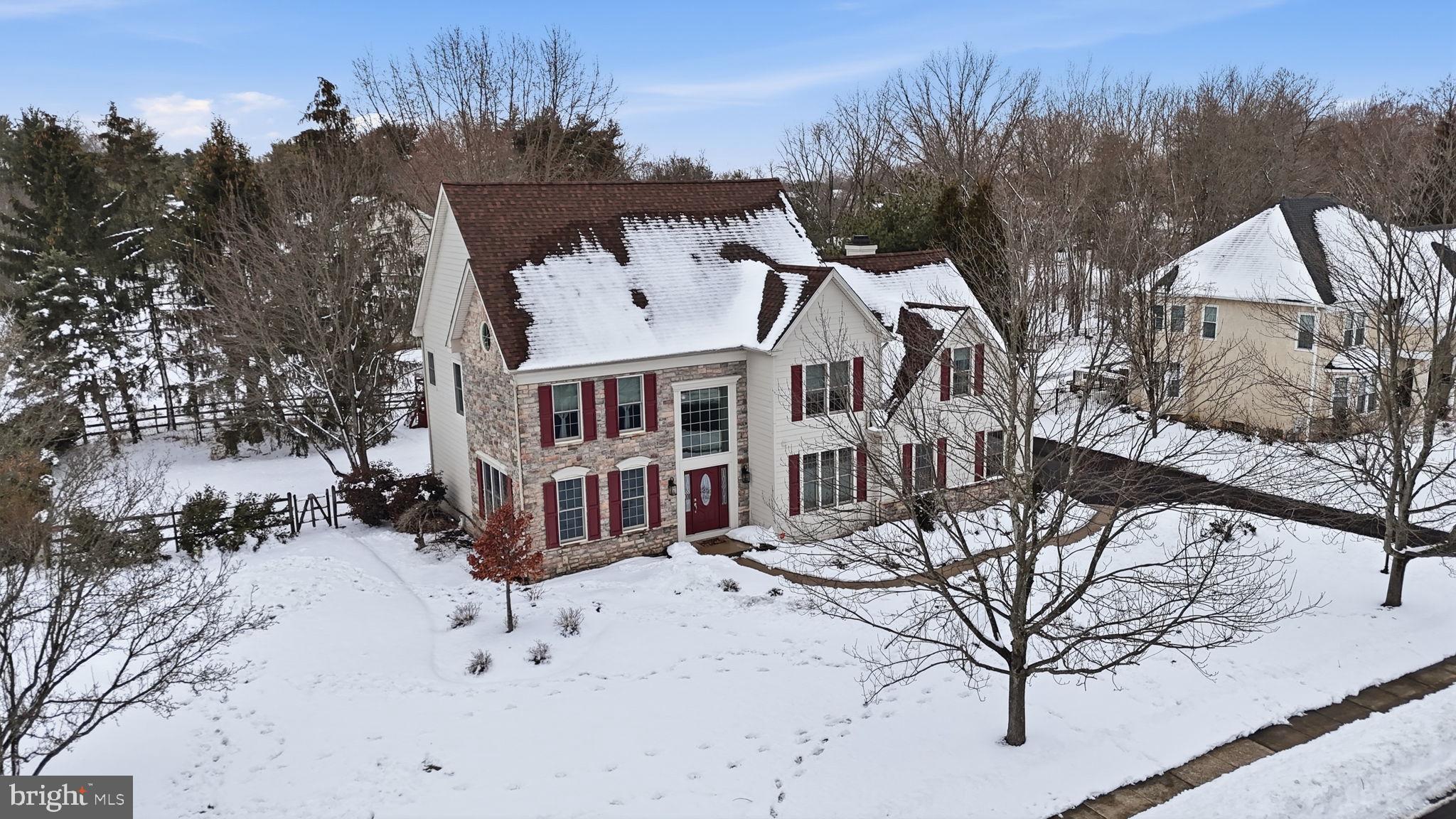 WALDEN WOODS - Residential