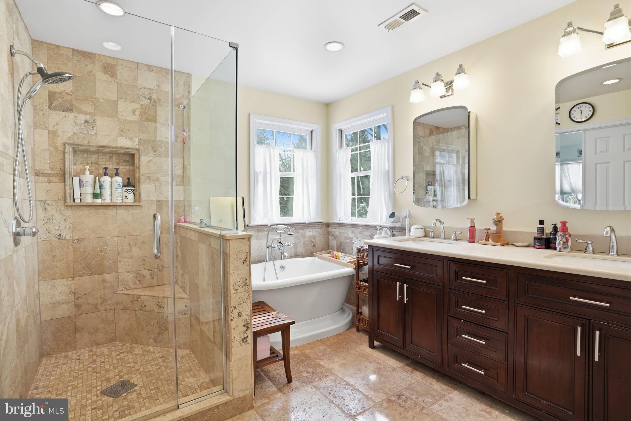 WALDEN WOODS - Residential